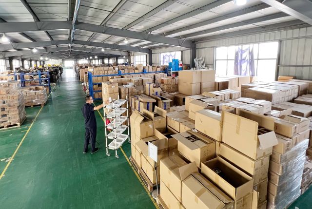 浙江杭州某电商平台采购岳冉RFID设备用于仓储管理